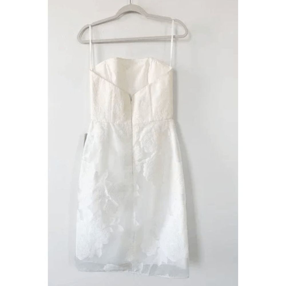 NWT Amsale Strapless Rose fil-coupe White Pencil Dress BRIDAL - 4, 6, 8, 10, 12 - Picture 6 of 10